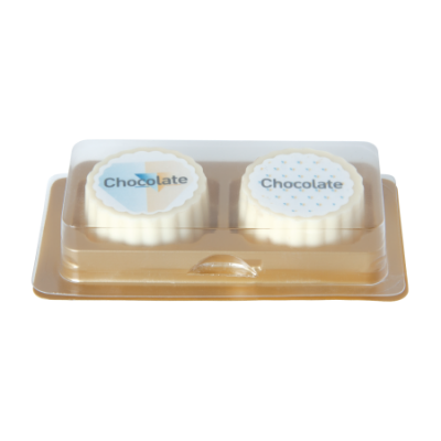 Afbeelding van relatiegeschenk:Logobonbon van witte chocolade met hazelnoot praline, rechthoekig of rond, opdruk tot